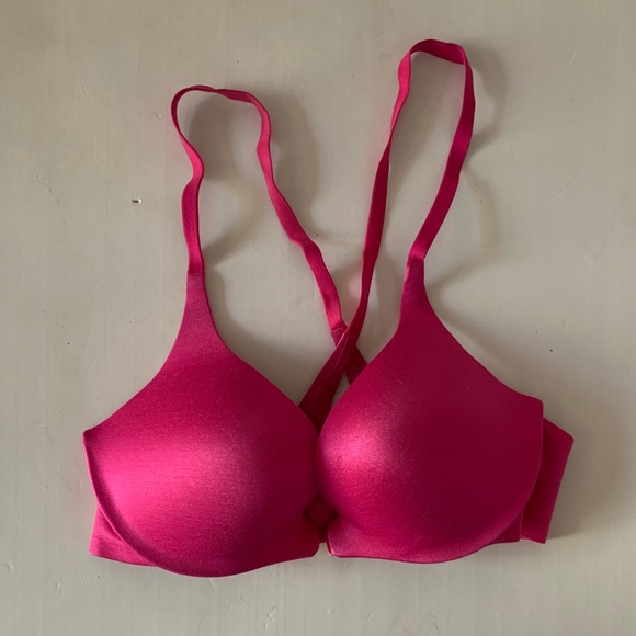Victoria’s Secret push up bra - Picture 1 of 3